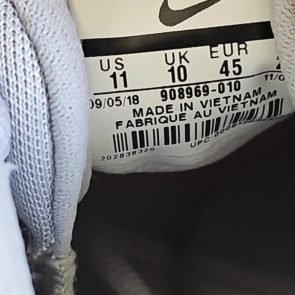 Nike men lunar